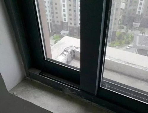 開(kāi)發(fā)商裝的門(mén)窗到底要不要換？入住后才知道的真相，太多人吃虧了